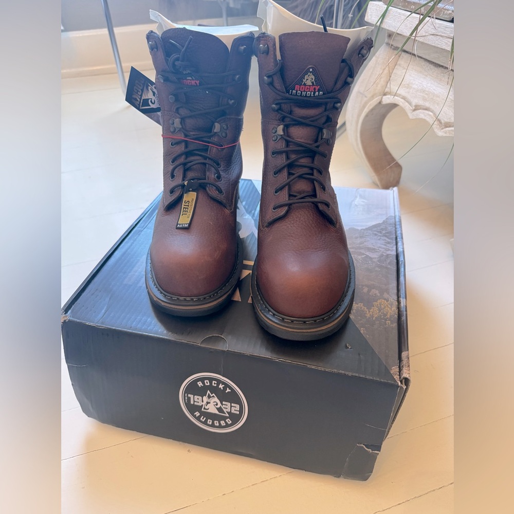 ROCKY Steel Toe NWT 10 Work Boots